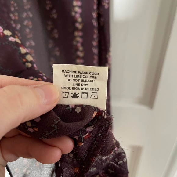 Living Doll Purple Floral flowy tank top - Picture 5 of 9